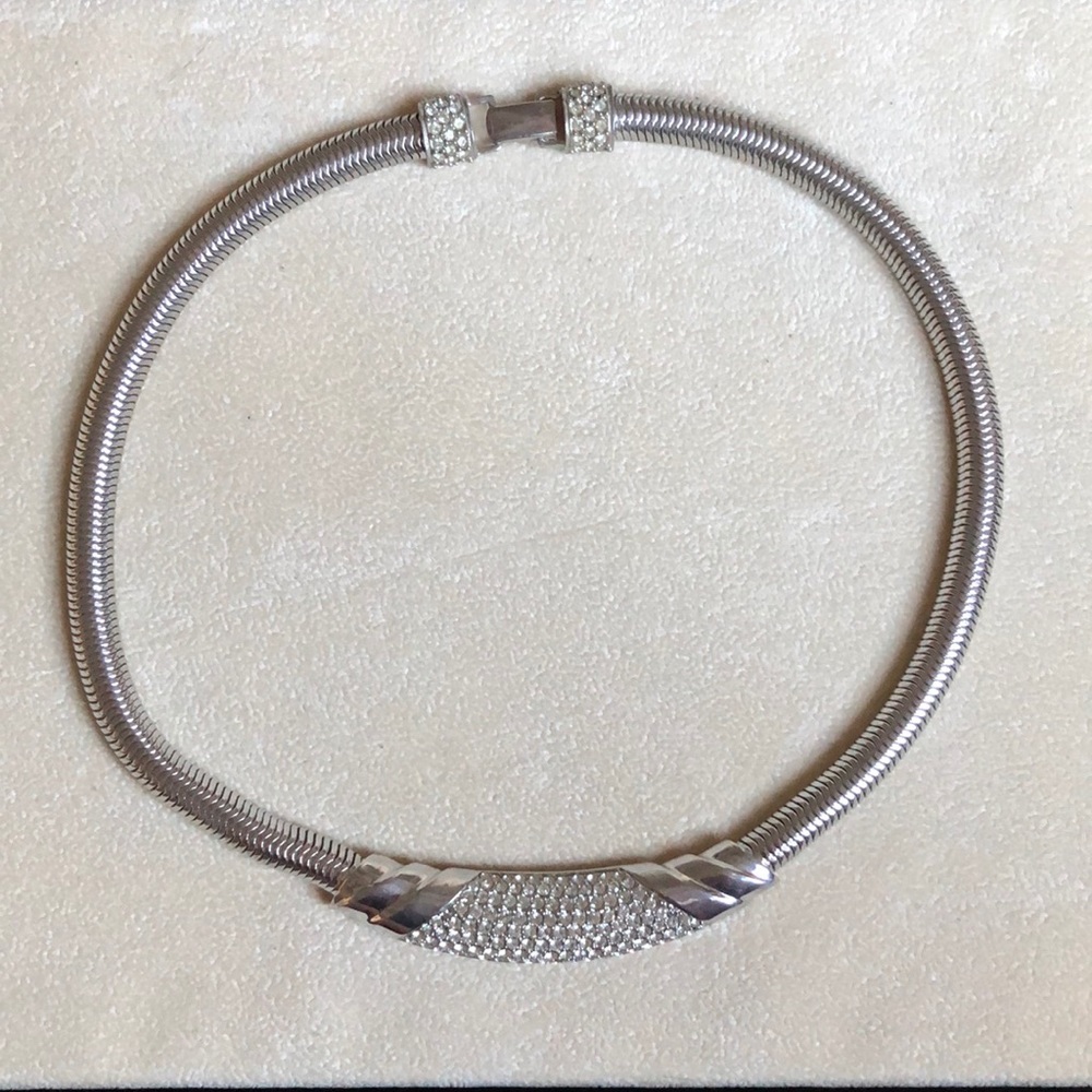 ✨3/$30✨ St John Vintage silver necklace
